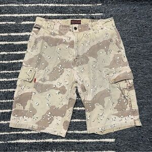 Y2K Skater Vibes Camo Cargo Shorts Size 38 Baggy Streetwear Wearfirst